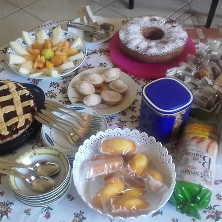 A Casa Di Sonja Bed & Breakfast 3*